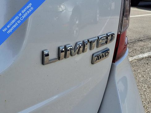 Used 2013 Ford Edge Limited AWD/4WD image 10