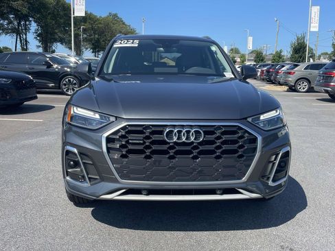 Certified 2023 Audi Q5 2.0T Premium w/ Convenience Package AWD/4WD image 2