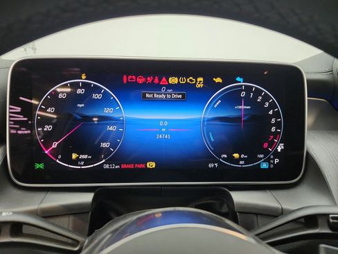 Certified 2025 Mercedes-Benz GLC 350e 4MATIC image 11