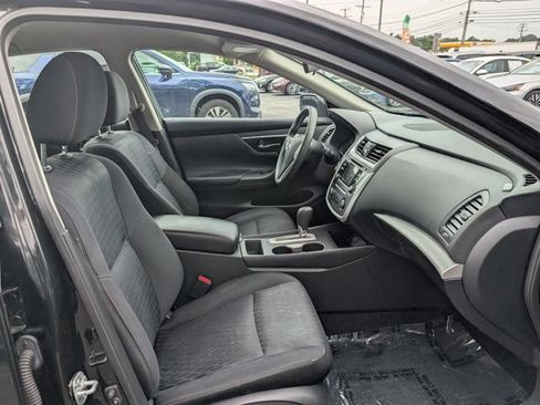 Used 2018 Nissan Altima 2.5 S w/ S Convenience Package FWD image 9
