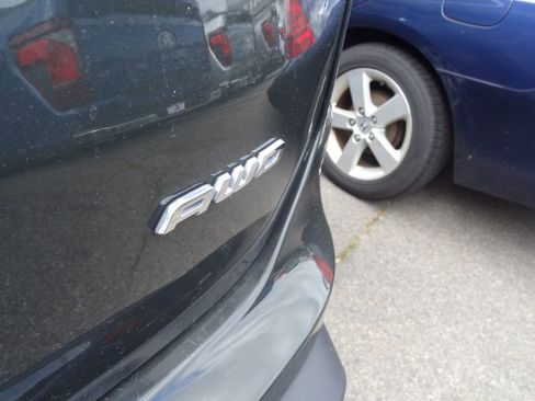 Used 2024 Ford Edge SEL image 8