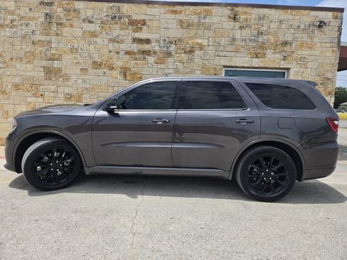 Used 2018 Dodge Durango R/T w/ Blacktop Package RWD image 1