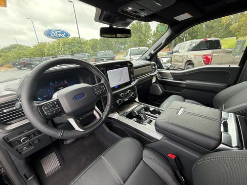New 2026 Ford F150 Platinum w/ Equipment Group 702A High AWD/4WD image 15