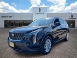 Used 2021 Cadillac XT4 Luxury w/ Cold Weather Package image 2