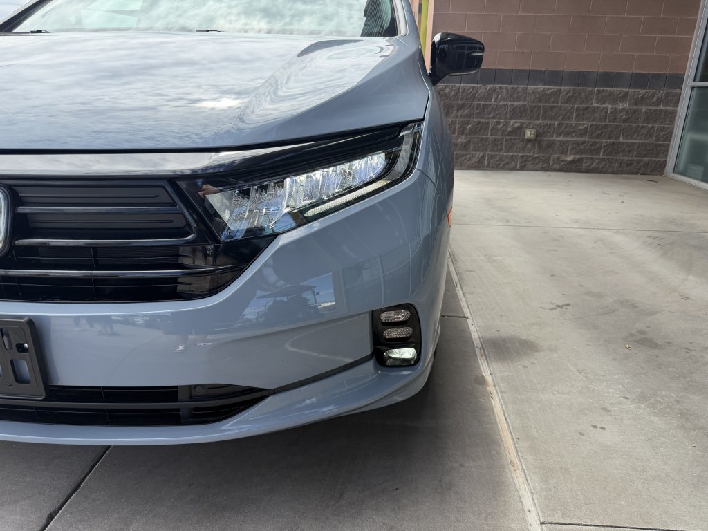 Used 2023 Honda Odyssey Sport image 11