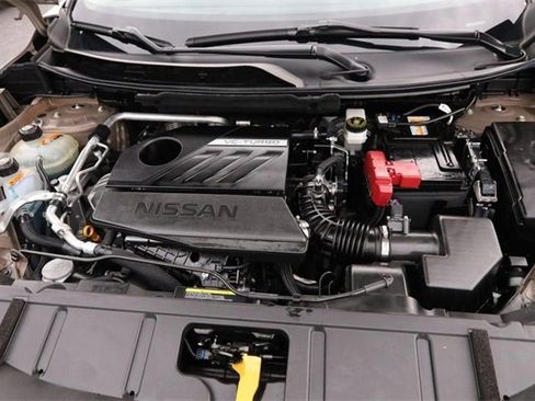 Certified 2024 Nissan Rogue SL w/ SL Premium Package image 28