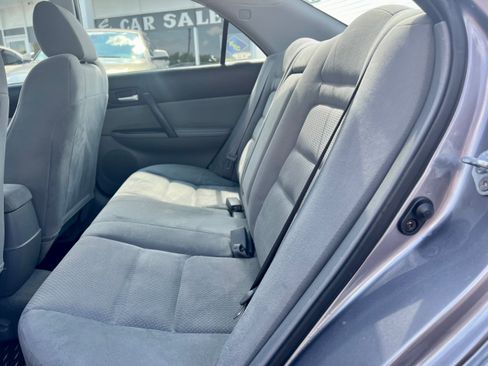 Used 2006 MAZDA MAZDA6 s FWD image 12