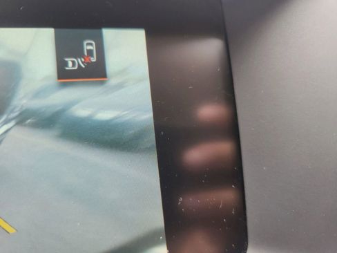 Used 2017 Land Rover Range Rover Evoque SE image 24