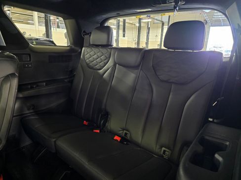 Used 2022 Hyundai Palisade Calligraphy w/ Cargo Package image 14
