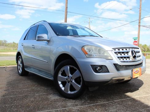 Used 2011 Mercedes-Benz ML 350 2WD w/ Premium 1 Pkg image 9
