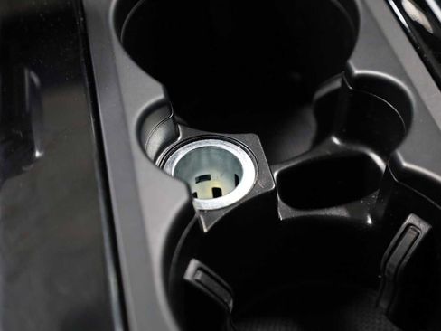 Certified 2023 Audi Q8 Premium Plus w/ Premium Plus Package image 32