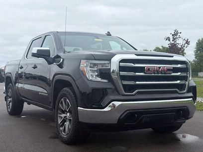 Used 2020 GMC Sierra 1500 SLE w/ X31 Off-Road Package