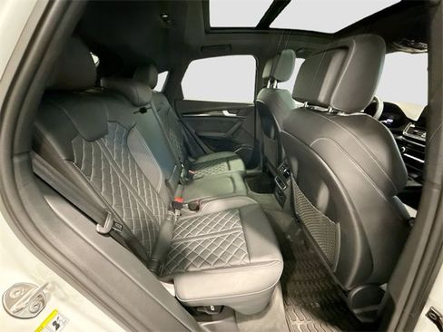 Used 2023 Audi SQ5 Premium Plus image 22