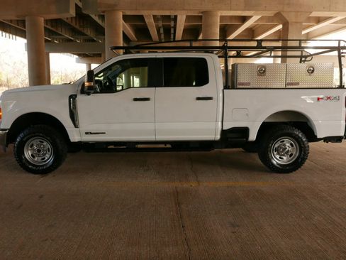 Used 2023 Ford F250 XL w/ 360-Degree Camera Package image 23