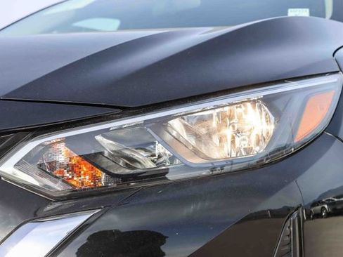 Used 2024 Nissan Sentra S image 12