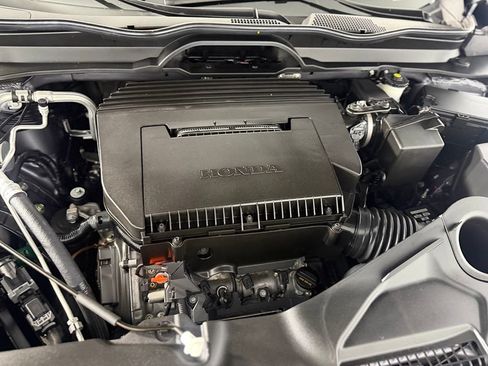 Used 2025 Honda Pilot Black Edition image 34