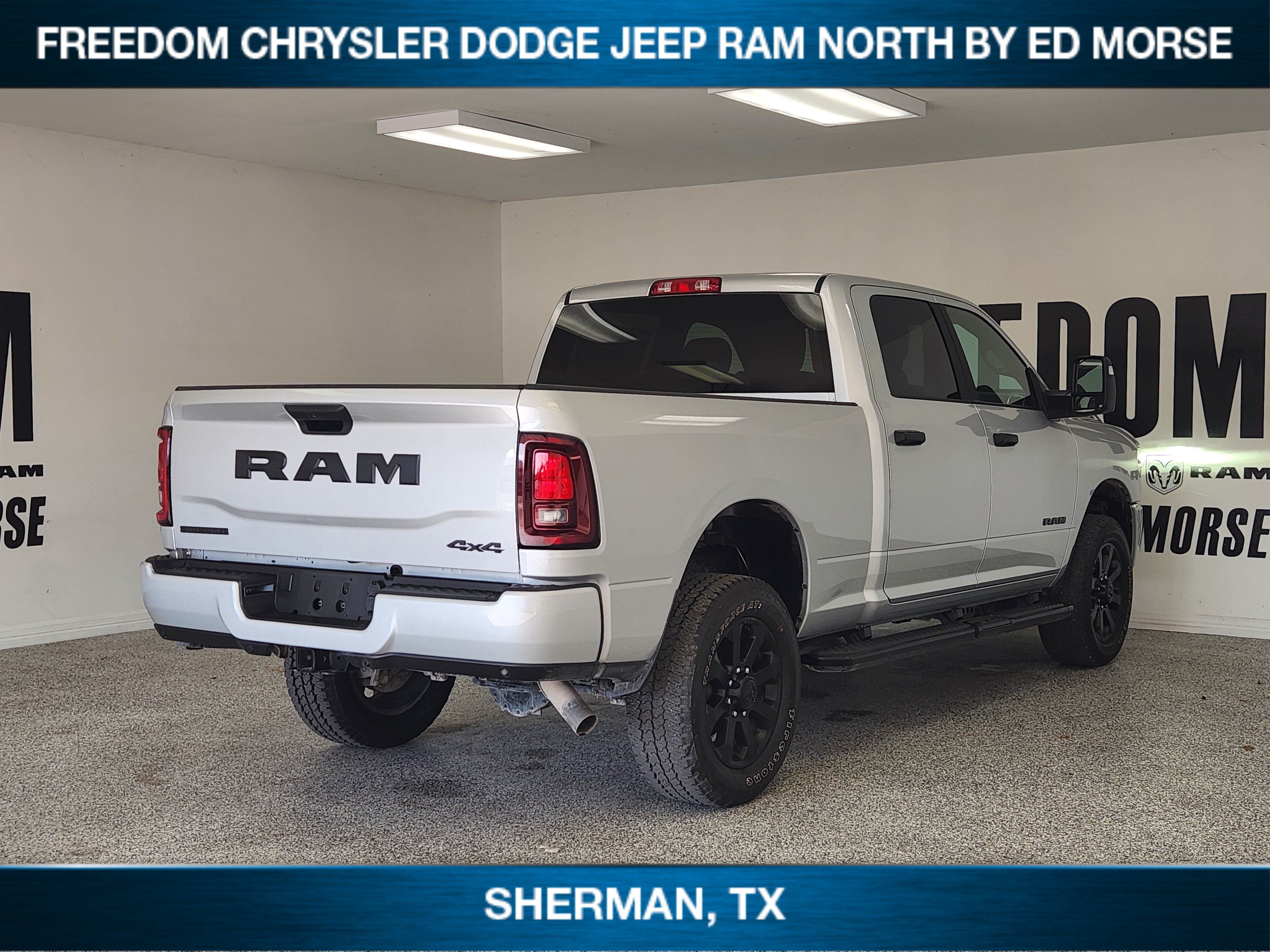 Used 2026 RAM 2500 Big Horn AWD/4WD image 4