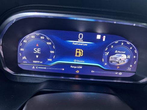 Used 2022 Chevrolet Tahoe LT image 10