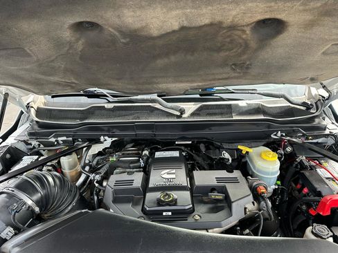 Used 2021 RAM 3500 Tradesman w/ Chrome Appearance Group image 21