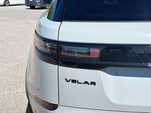 New 2026 Land Rover Range Rover Velar Dynamic SE AWD/4WD image 10
