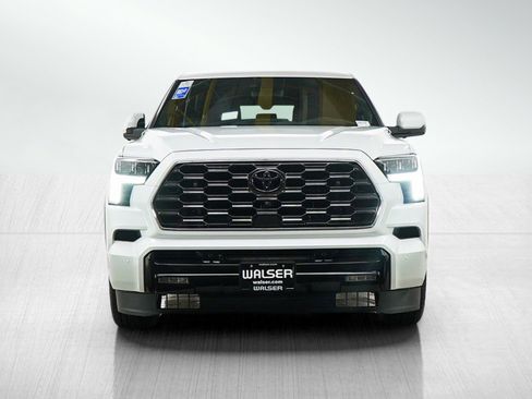 Used 2025 Toyota Sequoia Platinum image 8