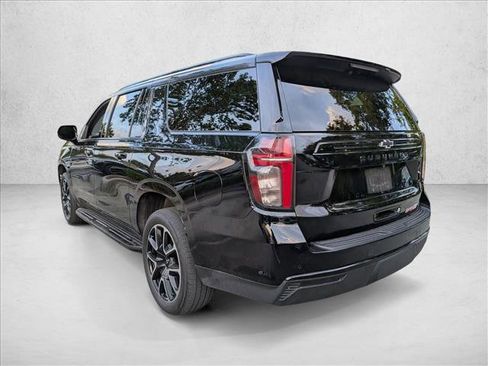 Used 2023 Chevrolet Suburban RST w/ Luxury Package RWD image 7