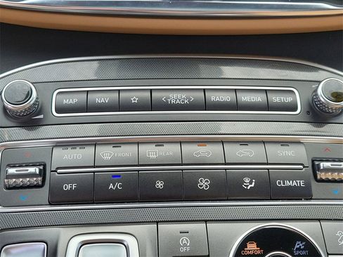 Used 2022 Hyundai Santa Fe Calligraphy image 30