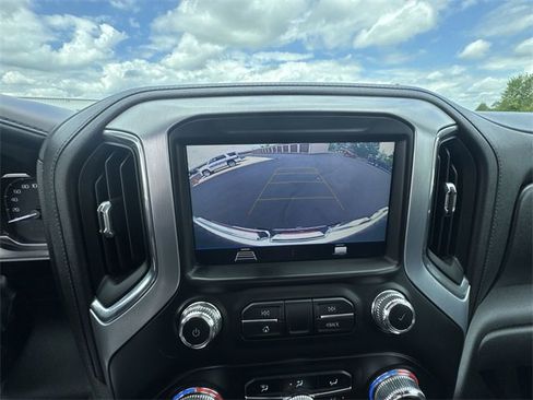 Used 2022 GMC Sierra 3500 SLE w/ SLE Convenience Package image 15
