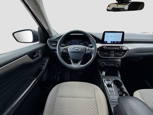 Used 2022 Ford Escape SE image 16