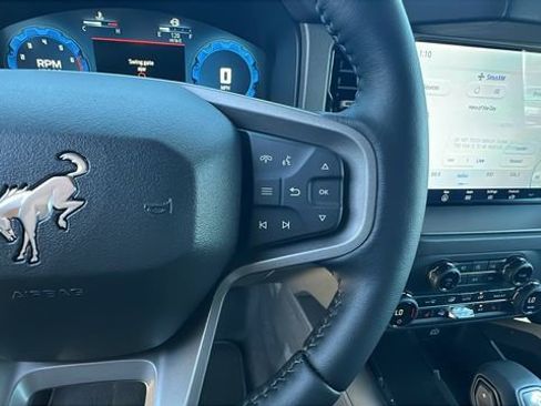 New 2025 Ford Bronco Badlands image 28