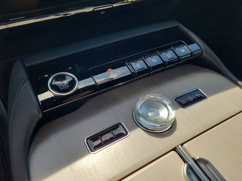 Used 2025 Lincoln Navigator Reserve w/ Jet Appearance Package AWD/4WD image 28