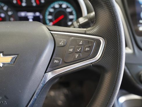 Used 2025 Chevrolet Malibu LT image 16