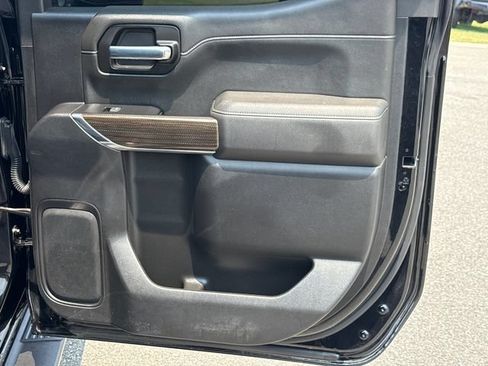 Used 2022 Chevrolet Silverado 1500 RST RWD image 16