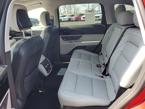 New 2026 Lincoln Nautilus Premier w/ Equipment Group 102A AWD/4WD image 27