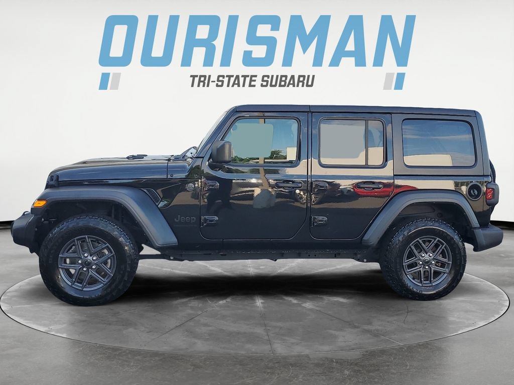 Used 2024 Jeep Wrangler Unlimited Sport AWD/4WD image 3