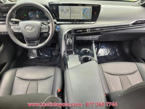 Certified 2022 Toyota Mirai w/ Advanced Technology Package RWD image 6