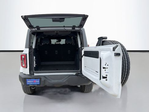 Used 2024 Ford Bronco Outer Banks AWD/4WD image 28