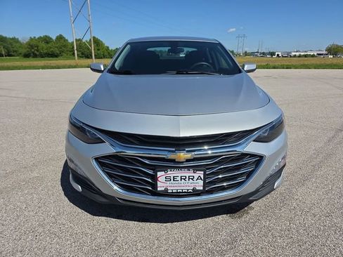 Used 2020 Chevrolet Malibu LT FWD image 16
