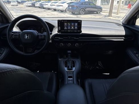 Certified 2024 Honda HR-V EX-L image 19