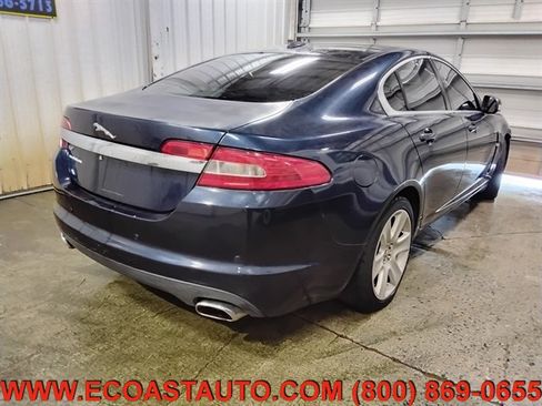 Used 2009 Jaguar XF Luxury RWD image 3