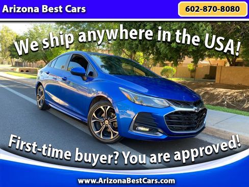 Used 2019 Chevrolet Cruze LT w/ Convenience Package FWD image 1