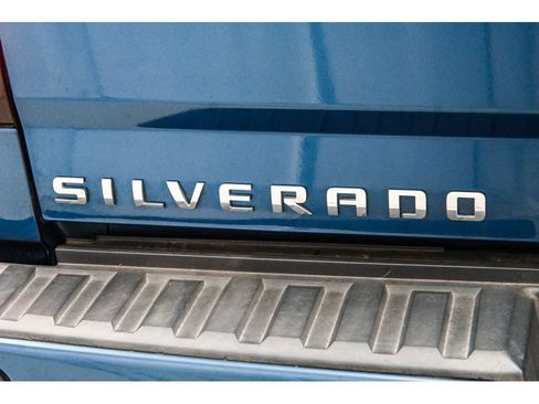 Used 2018 Chevrolet Silverado 1500 LT w/ All Star Edition AWD/4WD image 64