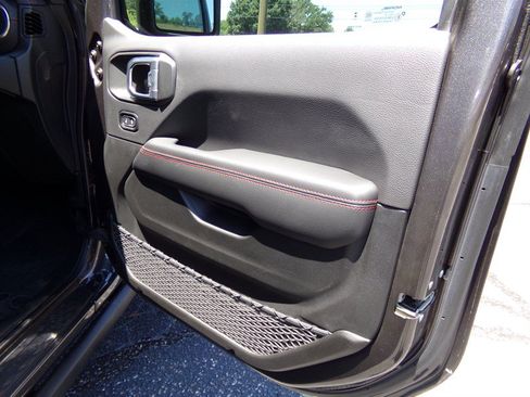 Used 2023 Jeep Gladiator Rubicon AWD/4WD image 47