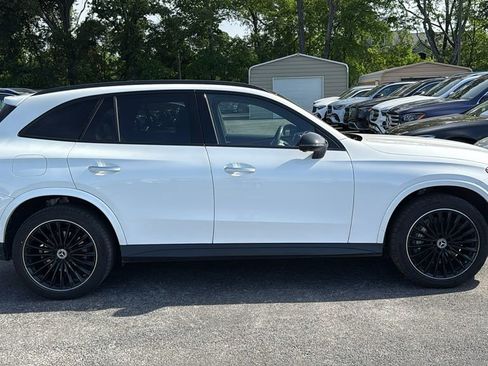 Certified 2023 Mercedes-Benz GLC 300 image 3