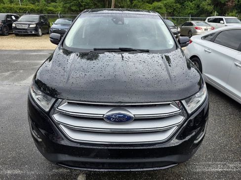 Used 2018 Ford Edge Titanium w/ Ford Safe & Smart Package FWD image 2