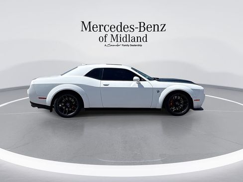 Used 2019 Dodge Challenger SRT Hellcat Redeye RWD image 9