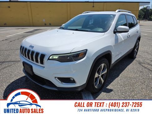 Used 2019 Jeep Cherokee Limited AWD/4WD image 1