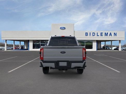 New 2026 Ford F250 Lariat w/ Black Appearance Package image 5