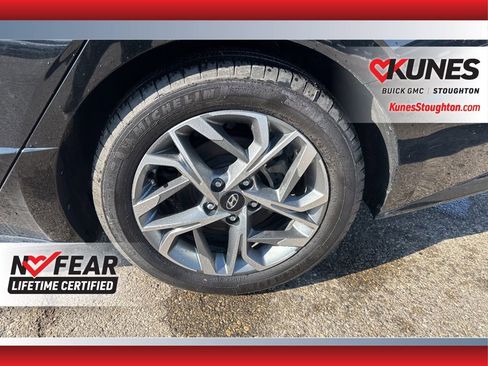 Used 2023 Hyundai Sonata SEL image 18