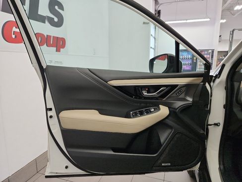 Used 2021 Subaru Outback Limited w/ Popular Package #2 image 8